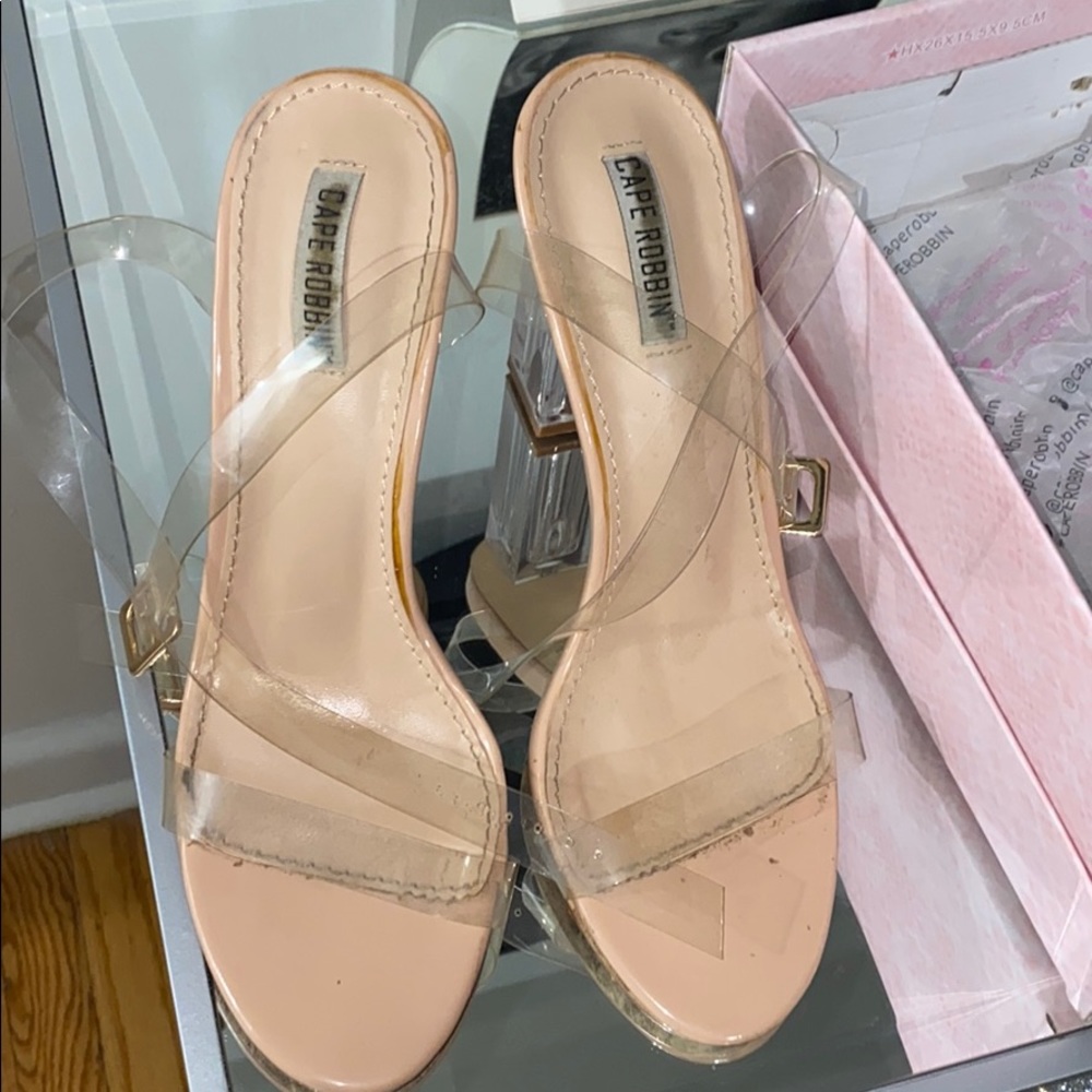 Nude heels - Picture 2 of 3